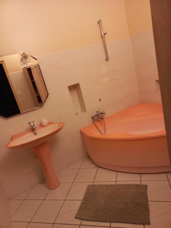 Gite St Anne Villa Fresnes-en-Woevre ภายนอก รูปภาพ